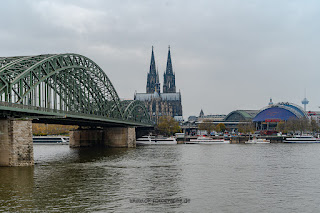 Köln Dom Rheinufer Altstadt Olaf Kerber