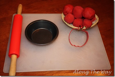 apple pie play dough