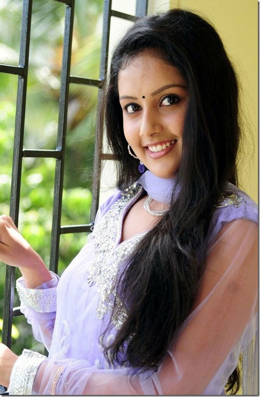 malayalam-actress-mahima-choudhary-01 - Tamil Photo Gallery | malayalam actress mahima hot  