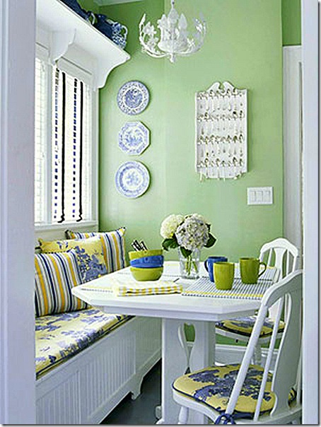 apple green paint color.