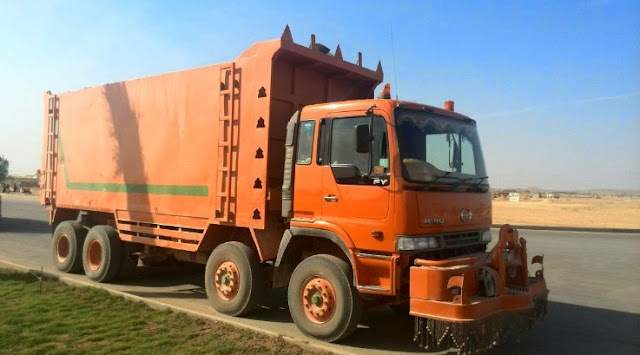 gambar truk dump Hino FY