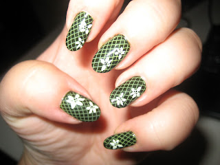 Modern Nail Art Green Summer 2010-2