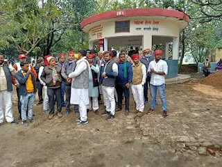 किसान आंदोलन को समर्थन देने जा रहे सपाइयों को विभिन्न स्थानों से पुलिस ने किया गिरफ्तार, रिहा | #NayaSaberaNetwork