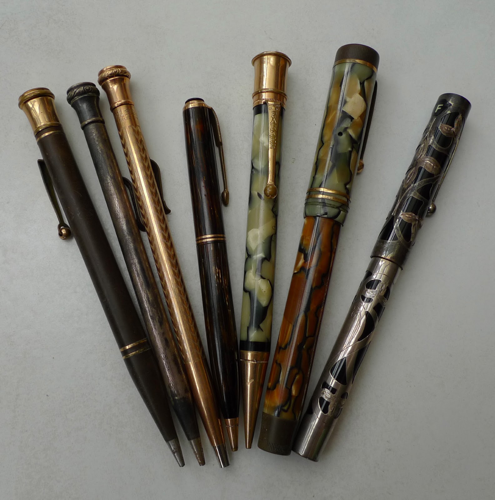 Vintage Pens Wanted Parker - Montblanc - Sheaffer - Cartier