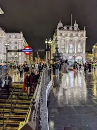 Piccadilly Circus in London