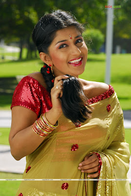 Hot And spicy South Actress Meera Jasmine 