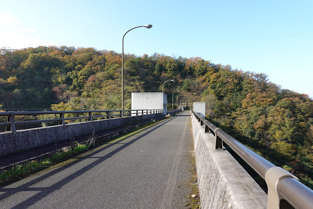 鳥取県西伯郡南部町朝金 朝鍋ダム