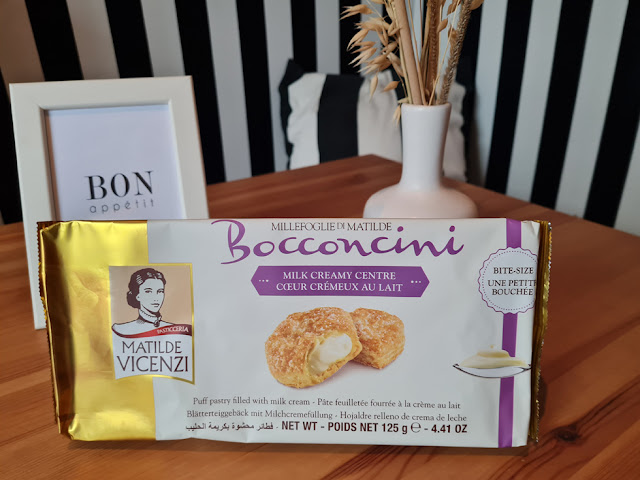 Degusta Box - September 2022 - unboxing