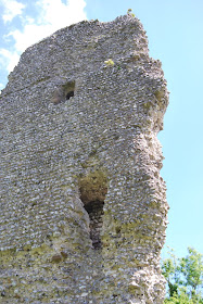 Keep wall ruins, Bramber Castle, Sussex