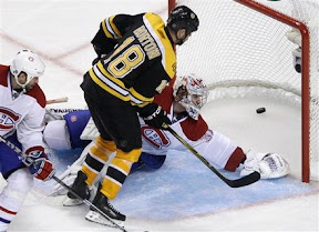 Nathan Horton scores the game winning goal in overtime for the Bruins