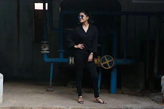 Actress Vani Bhojan New Photoshoot stills in Black Dress