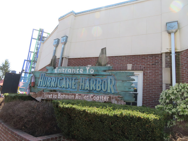 Entrance To Hurricane Harbor Sign Six Flags New England