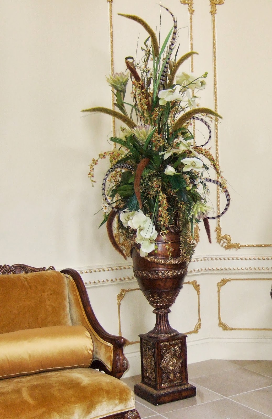 Silk+Floral+Big+Arrangements+in+Pedestal