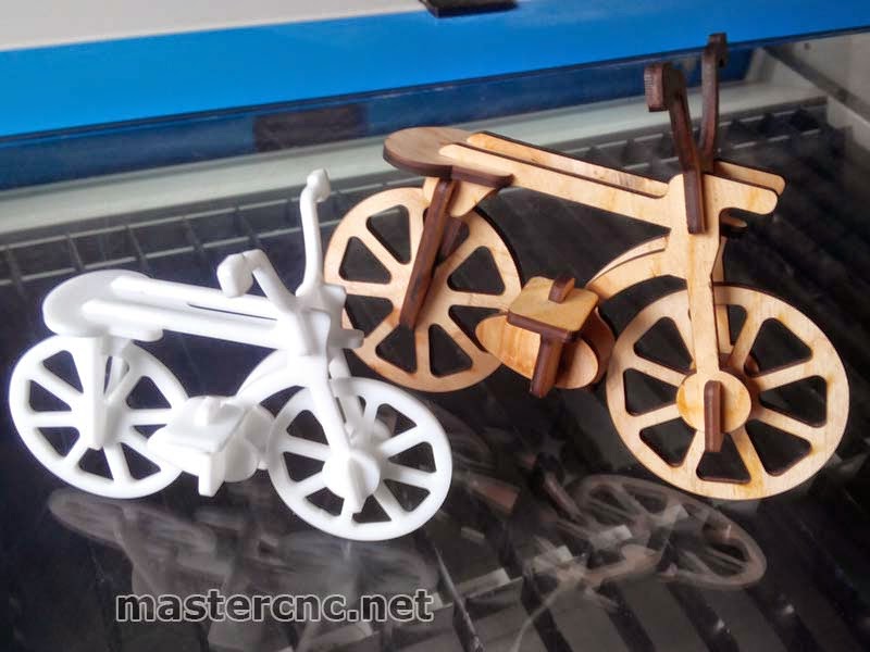 3D пазл велосипед из акрила и фанеры. Днепропетровск