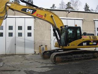 caterpillar excavator - construction equipment