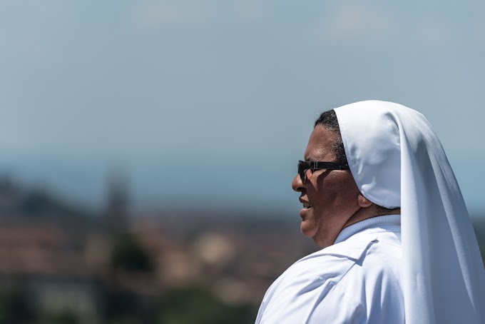 Las monjas de Harlem también lloran: Vídeos Virales