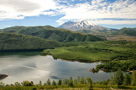 Mount St. Helens Coldwater Lake