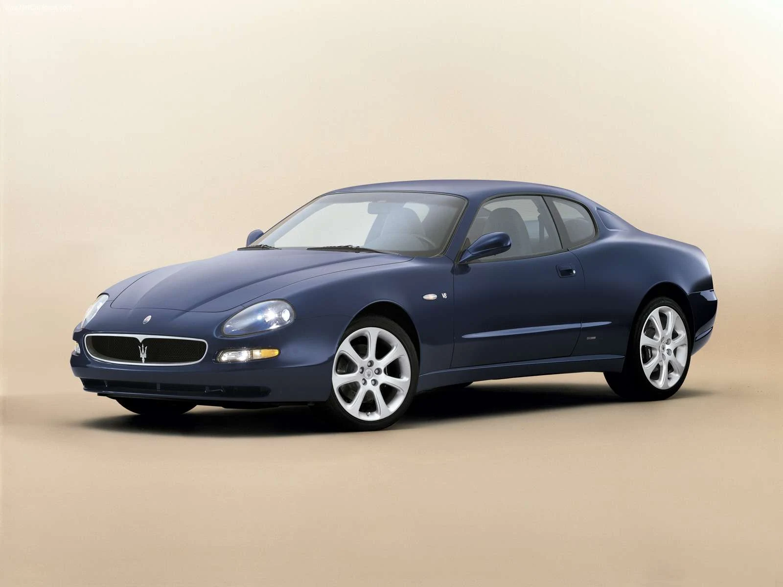 Hình ảnh siêu xe Maserati Coupe 2003 & nội ngoại thất