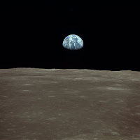 Earthrise seen from the Moon - Apollo 11, Orbit of the Moon