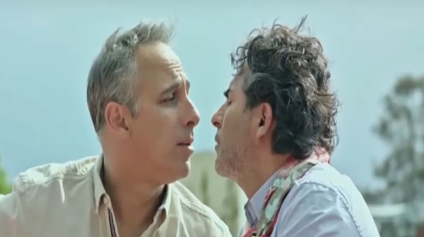 Adiós Televisa: Tras besarse con joven actor conductor queda 'fuera' de 'Hoy'