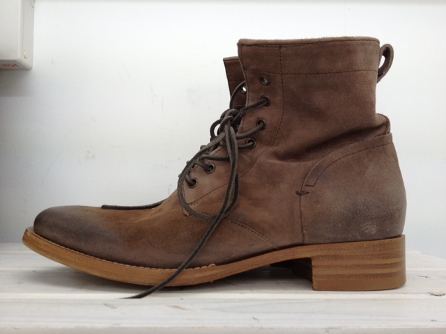 Mukai Shoerepair Blog ブッテロとお知らせ 札幌 靴 修理 ブーツ ラバー