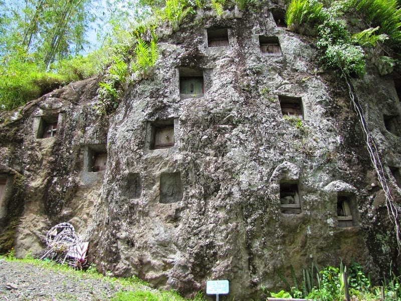 tana-toraja-enterros-10