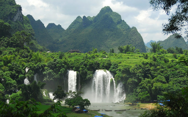 Cascadas Vietnam Waterfalls