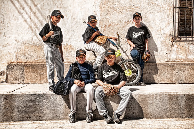 baseball pictures for kids. Kids baseball team from