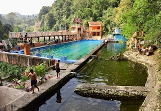 4 Masalah Saat Lebaran Yang Terjadi Pada Objek Wisata Di Sumbar