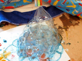 How to make bubble prints with straws