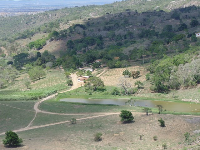 A FALTA DE POLÍTICAS PÚBLICAS DEIXA COMUNIDADES ISOLADAS NA ZONA RURAL DE BOM CONSELHO