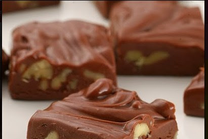 NESTLÉ® TOLL HOUSE® Famous Fudge