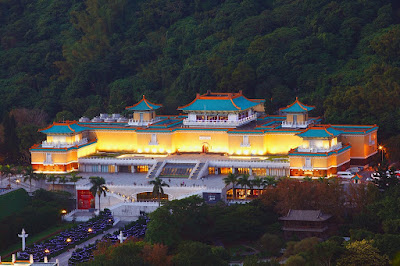 Đặt vé máy bay đi Taipei giá rẻ khám phá The National Palace Museum 