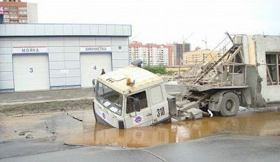 A Compilation of strange car accidents Seen On www.coolpicturegallery.net