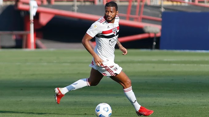 Reinaldo se despede do São Paulo após oito temporadas: "Alguém tem que sair e desta vez fui eu"