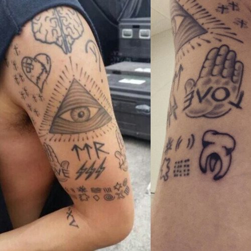 Terkeren 14 Gambar  Tato  Mata  Dajjal Keren 