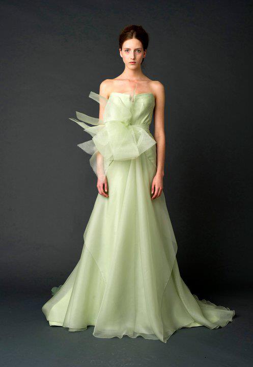Extravagant wedding  dresses 
