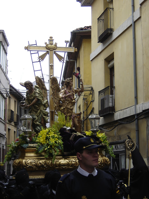 Semana Santa en León | Procesiones + recorrido urbano 