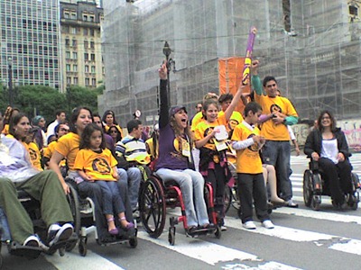 Travessia pela R. Xavier de Toledo