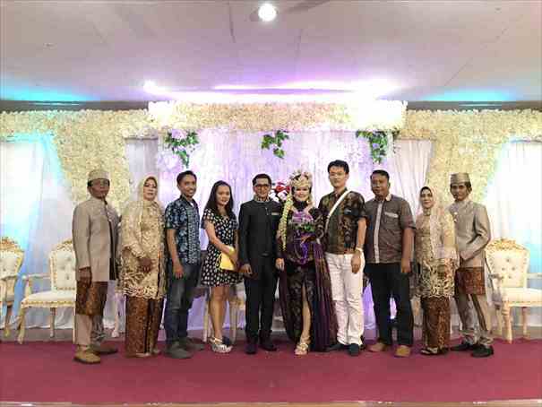 公式 パームスプリングス インドネシア Official News インドネシアの結婚式に参加