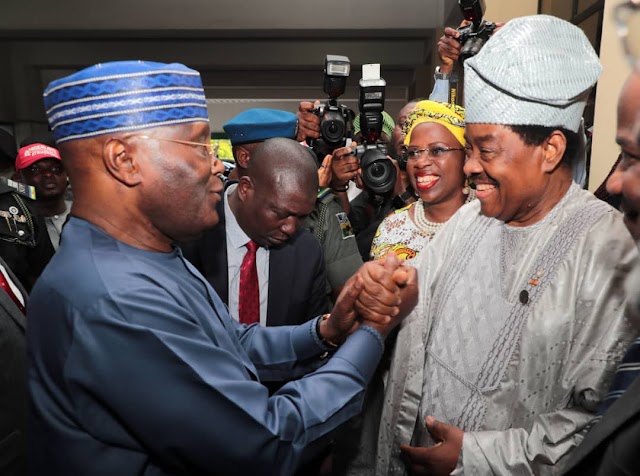 PHOTO NEWS: Atiku Abubakar Parleys With LCCI President, Asiwaju Michael Olawale-Cole.