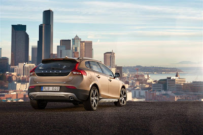 2013 Volvo V40 Cross Country