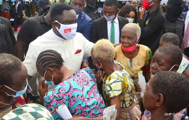 Governor Ayade Gave Estate To Internally Displaced Persons (IDPs) In Cross River State