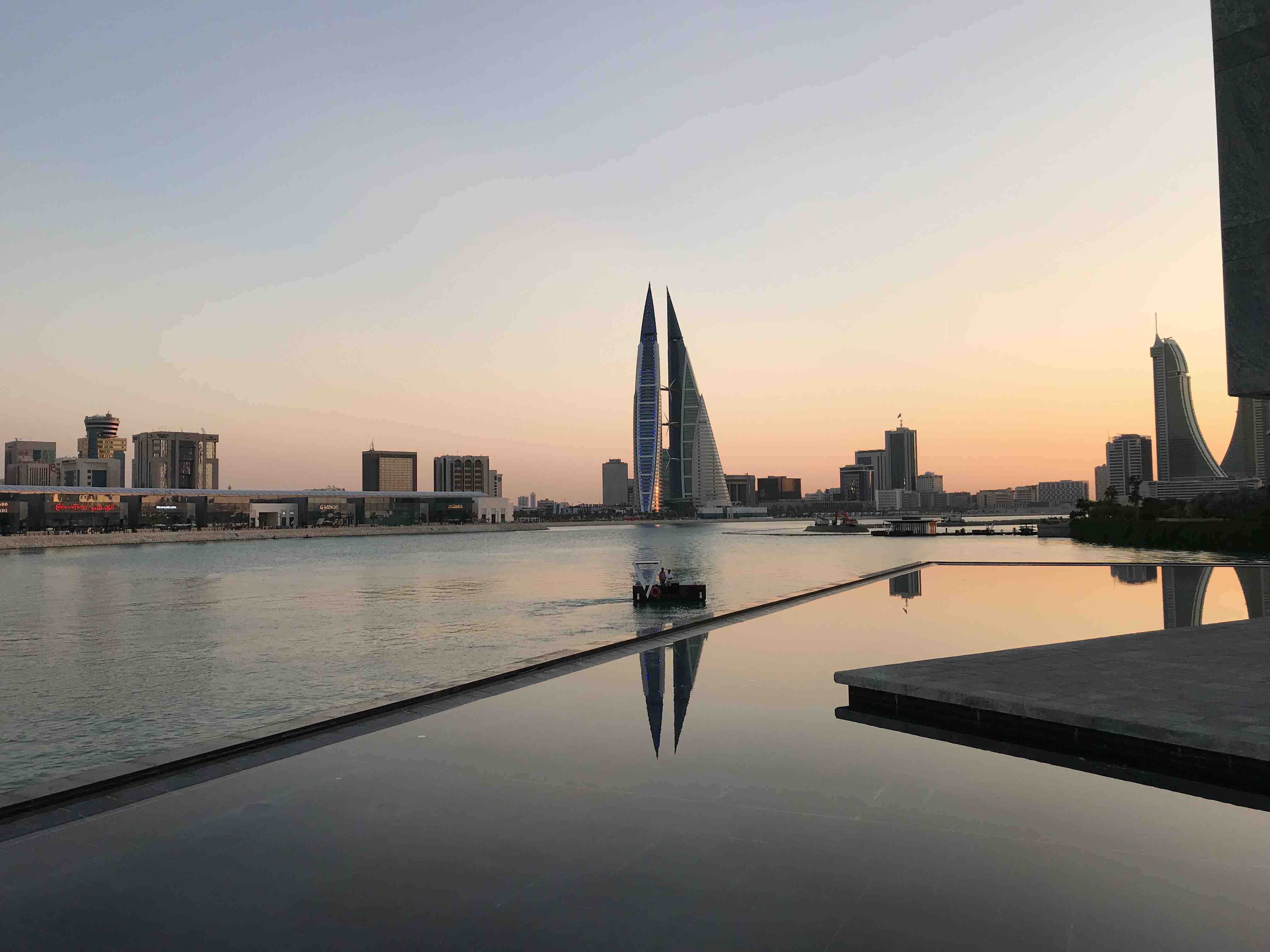 البحرين تدخل سباق التنافسية العالمي وتحلّ في المركز الرابع عربياً  business