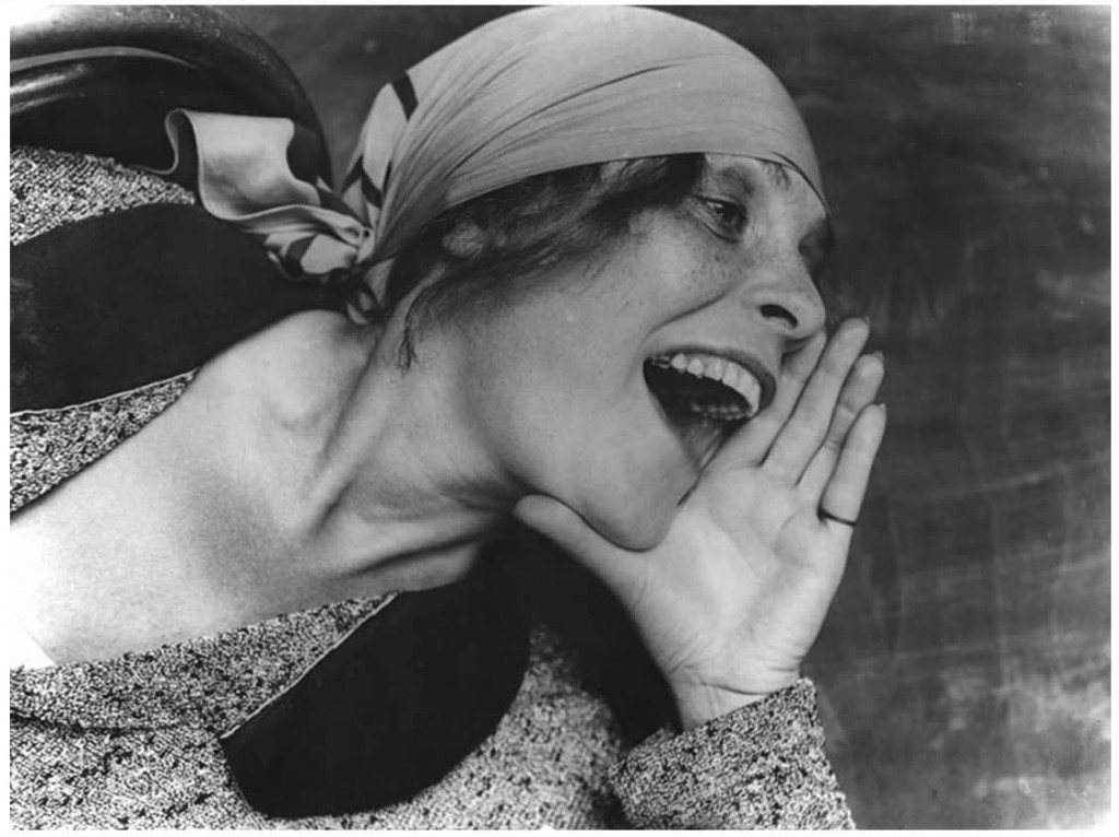 Lilya Brik photo by Aleksander Rodchenko, 1924.jpg
