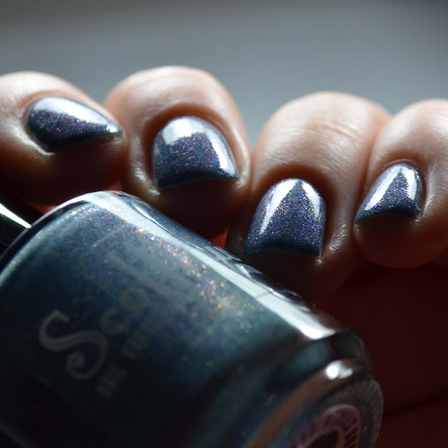 blue nail polish alternate angle 