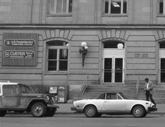 Billings, MT downtown post office, 1984