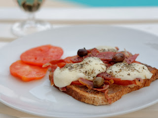 Tartines de tomates aux anchois