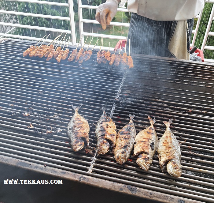 Holiday Inn Satay and Grilled Fish