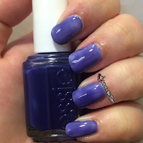 Essie Point of blue